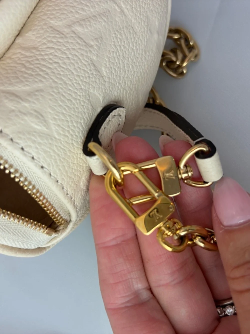 Louis Vuitton excellent made
